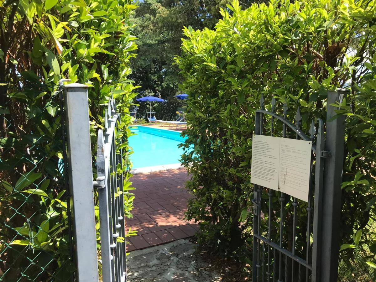 Agriturismo Camiano Piccolo Montefalco Exteriör bild