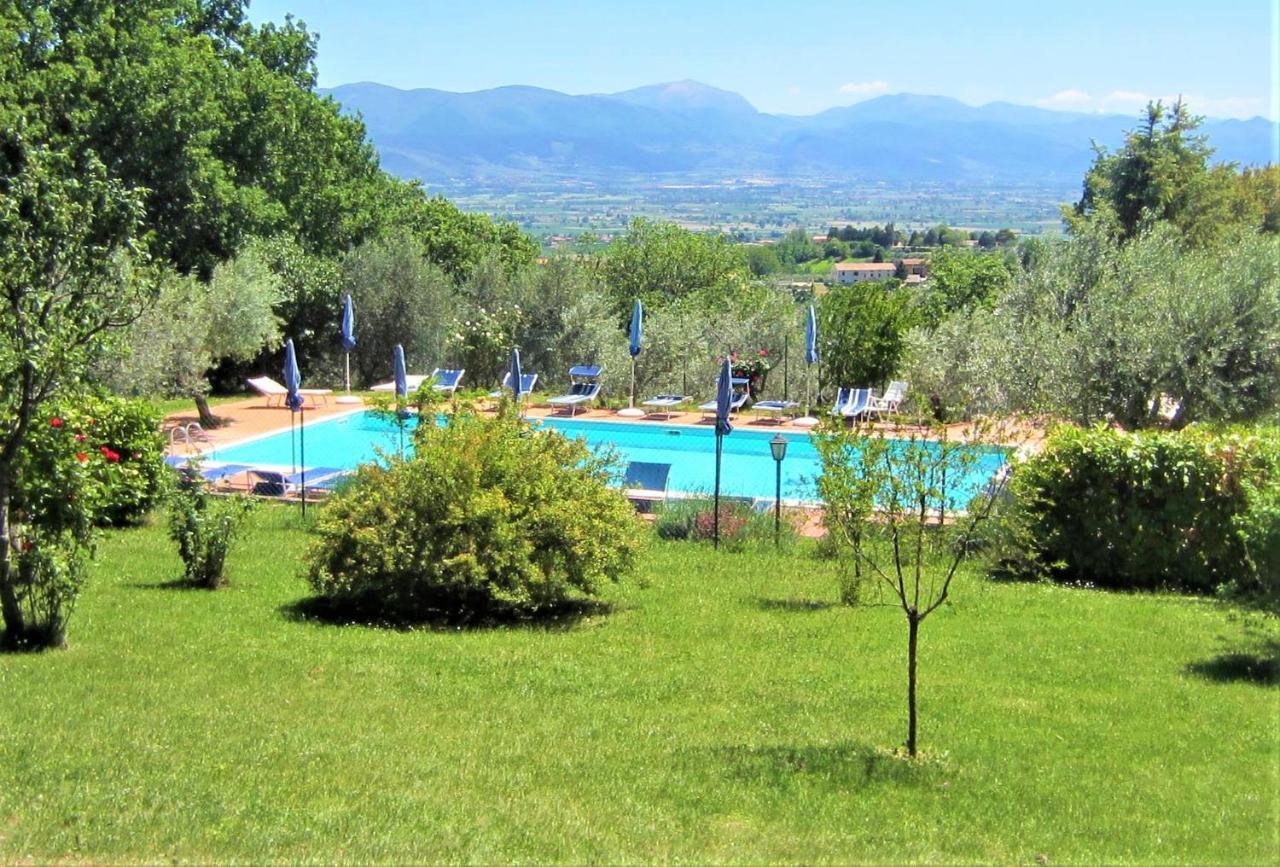 Agriturismo Camiano Piccolo Montefalco Exteriör bild