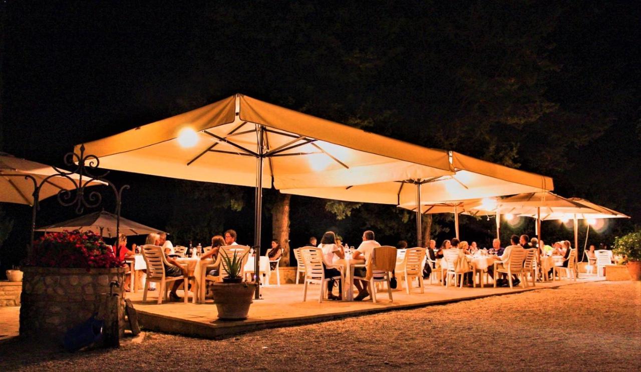 Agriturismo Camiano Piccolo Montefalco Exteriör bild